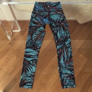 Lululemon Tropical Leggings Size 2